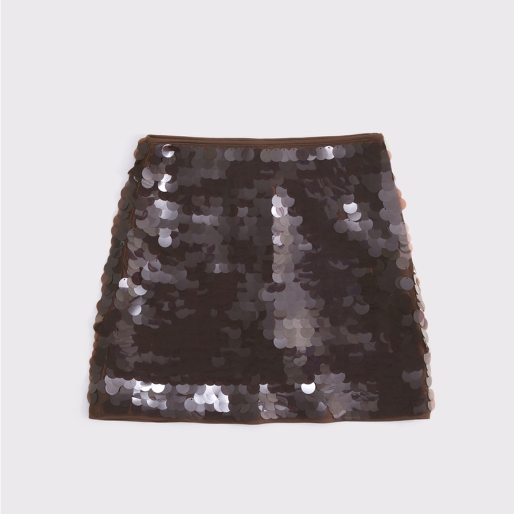 Abercrombie & Fitch - The A&F Scarlett Sequin Mini Skort